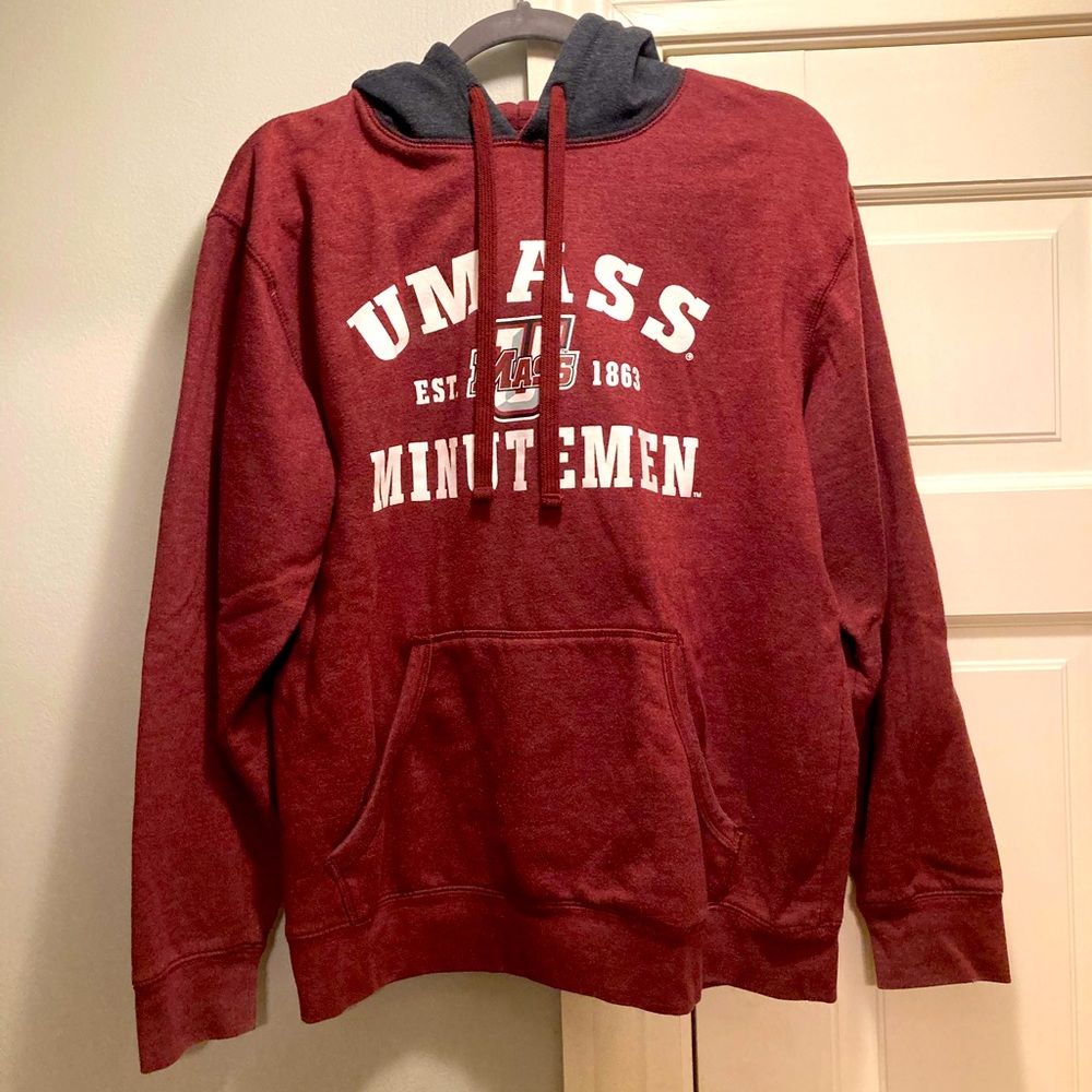 University of Massachusetts Amherst Sweatshirt